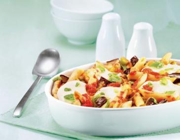 Pasta-Auflauf mit Auberginen und Mozzarella Pasta-Auflauf mit Auberginen und Mozzarella