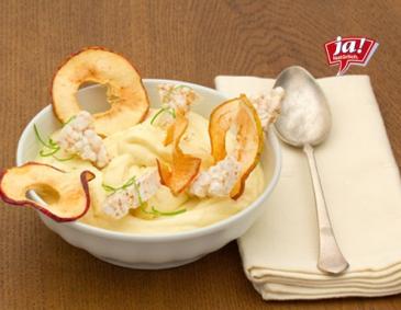 Süße Reiscreme mit Malibu Beach und Apfelchips Süße Reiscreme mit Malibu Beach und Apfelchips