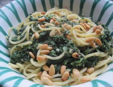 Linguine mit Spinatsauce Linguine mit Spinatsauce