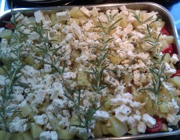 Sommergemüse mit Feta Sommergemüse mit Feta
