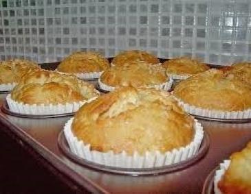 Ananas-Kokos-Muffins Ananas-Kokos-Muffins