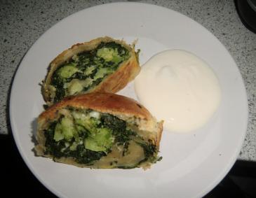 Brokkoli-Spinatroulade Brokkoli-Spinatroulade