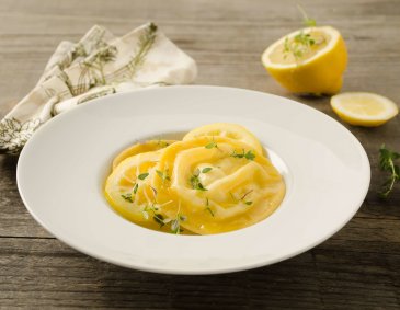 Zitronen-Ricotta-Ravioli Zitronen-Ricotta-Ravioli