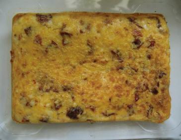 Käse-Tomaten-Omelett aus dem Backofen Käse-Tomaten-Omelett aus dem Backofen