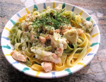 Pasta mit Lachs und Artischocken Pasta mit Lachs und Artischocken