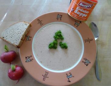 Radieschensuppe mit Couscous Radieschensuppe mit Couscous