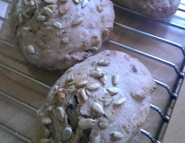 Sonnenblumenbrötchen Sonnenblumenbrötchen