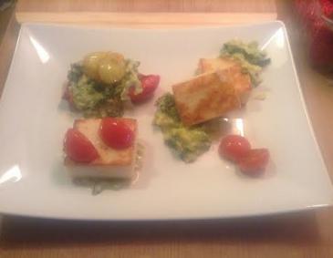 Grießschnitten mit Rahmwirsing und Tomaten Grießschnitten mit Rahmwirsing und Tomaten