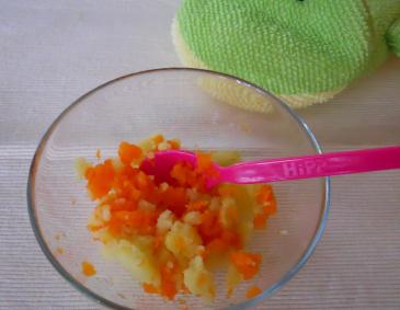 Erdäpfelbrei mit Karotten Erdäpfelbrei mit Karotten