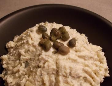 Erdäpfelkas mit Kapern Erdäpfelkas mit Kapern