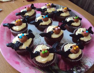Halloween Bat-Cupcakes Halloween Bat-Cupcakes
