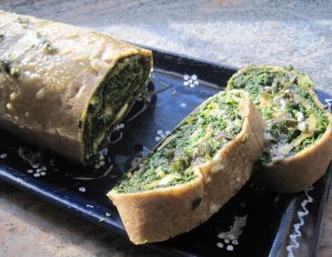 Spinatroulade mit Salbeibutter Spinatroulade mit Salbeibutter