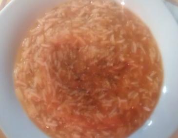 Tomatensuppe mit Reis Tomatensuppe mit Reis
