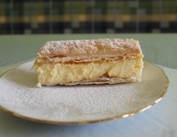Vanillepuddingcremeschnitten Vanillepuddingcremeschnitten