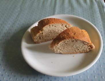 Weizen-Hirse-Brot mit Knoblauch Weizen-Hirse-Brot mit Knoblauch