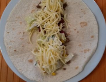 Wraps mit Faschiertem Wraps mit Faschiertem