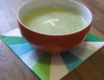 Zucchinicremesuppe Zucchinicremesuppe