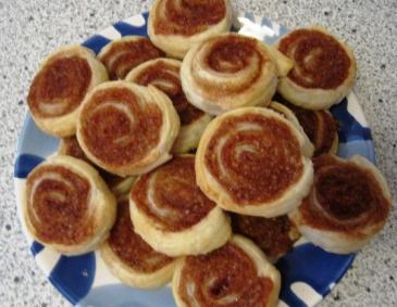 Zucker-Zimt-Schnecken Zucker-Zimt-Schnecken