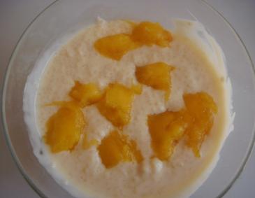 Sojajoghurt-Mango-Couscous Sojajoghurt-Mango-Couscous