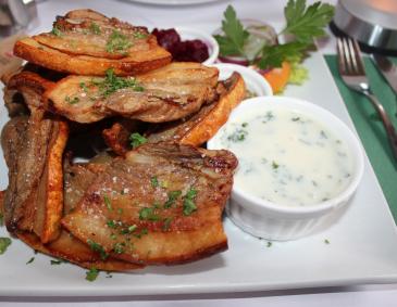 Gebratenes Bauchfleisch Gebratenes Bauchfleisch