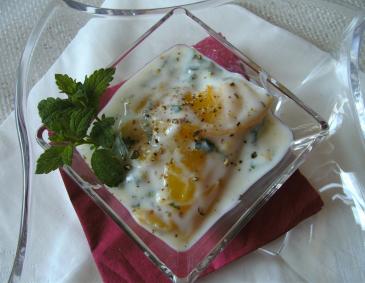 Indische Pfirsich-Raita Indische Pfirsich-Raita