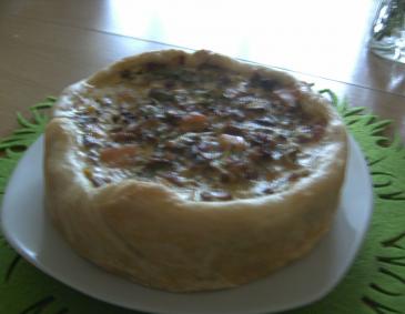 Eierschwammerl-Torte mit geräuchertem Lachs Eierschwammerl-Torte mit geräuchertem Lachs