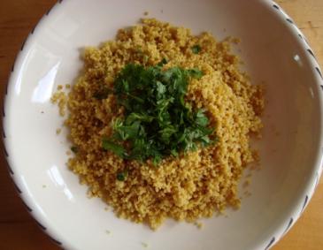 Couscous mit Koriander Couscous mit Koriander