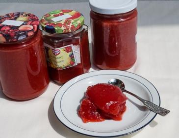 Erdbeermarmelade mit Prosecco Erdbeermarmelade mit Prosecco