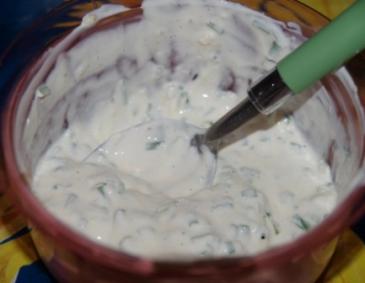 Grillsauce mit Schnittlauch Grillsauce mit Schnittlauch