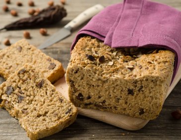 Birnenbrot mit Nüssen Birnenbrot mit Nüssen