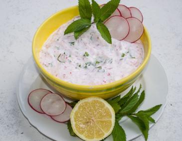 Ziegenkäse-Radieschen-Salat Ziegenkäse-Radieschen-Salat