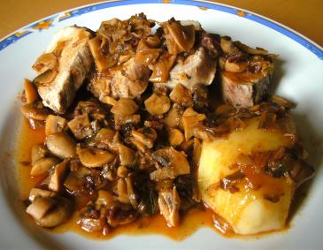 Kalbsfilet auf Champignonsauce Kalbsfilet auf Champignonsauce