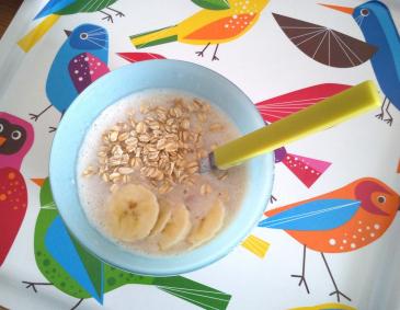 Haferflocken mit Bananenmilch Haferflocken mit Bananenmilch