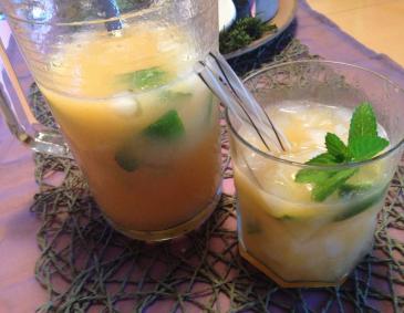 Pfirsich-Mojito alkoholfrei Pfirsich-Mojito alkoholfrei