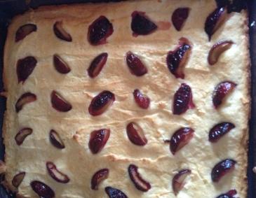 Herbstlicher Blechkuchen mit Zwetschken Herbstlicher Blechkuchen mit Zwetschken