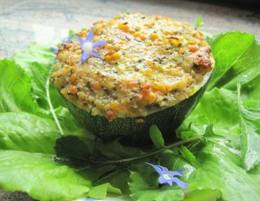 Gefüllte Zucchini Gefüllte Zucchini