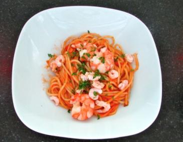 Spaghetti mit Garnelen Spaghetti mit Garnelen