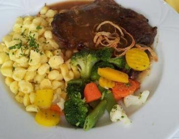 Zwiebelrostbraten Zwiebelrostbraten