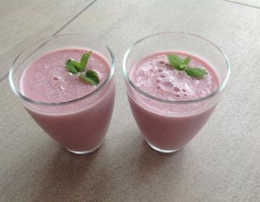 Bananen-Himbeeren-Milch Bananen-Himbeeren-Milch