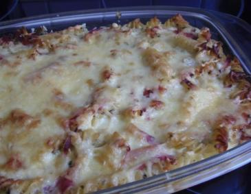 Nudelauflauf mit Sauerkraut Nudelauflauf mit Sauerkraut
