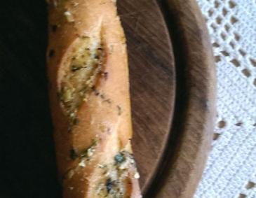 Rosmarin-Knoblauch-Stangerl Rosmarin-Knoblauch-Stangerl