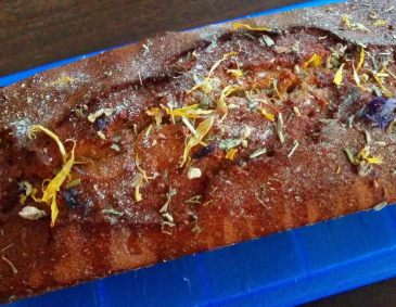 Zitronen-Lavendelkuchen Zitronen-Lavendelkuchen