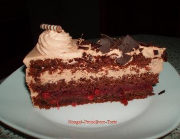 Nougat-Preiselbeer-Torte Nougat-Preiselbeer-Torte