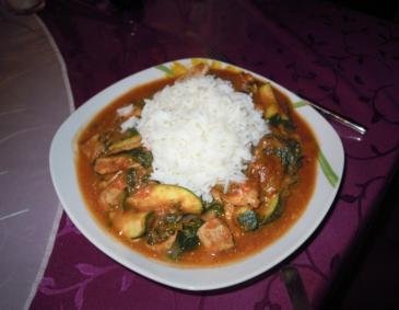 Schnelles Hühnercurry Schnelles Hühnercurry