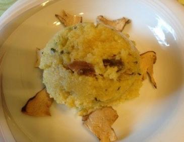 Polenta mit Pilzen und Kräutern Polenta mit Pilzen und Kräutern
