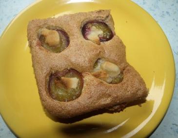Zwetschkenkuchen mit Marzipan Zwetschkenkuchen mit Marzipan