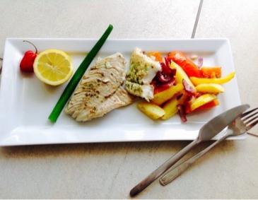 Seelachsfilet mit buntem Gemüse Seelachsfilet mit buntem Gemüse