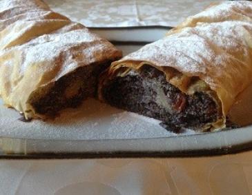 Apfel-Mohnstrudel Apfel-Mohnstrudel