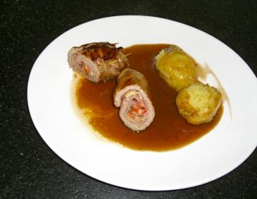Involtini mit Chili-Kalbsbrät-Füllung Involtini mit Chili-Kalbsbrät-Füllung