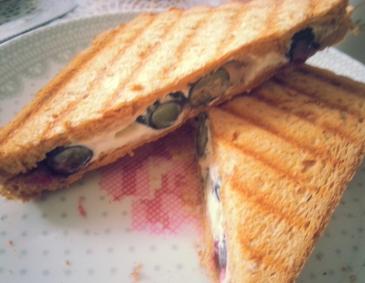 Heidelbeer-Toast Heidelbeer-Toast